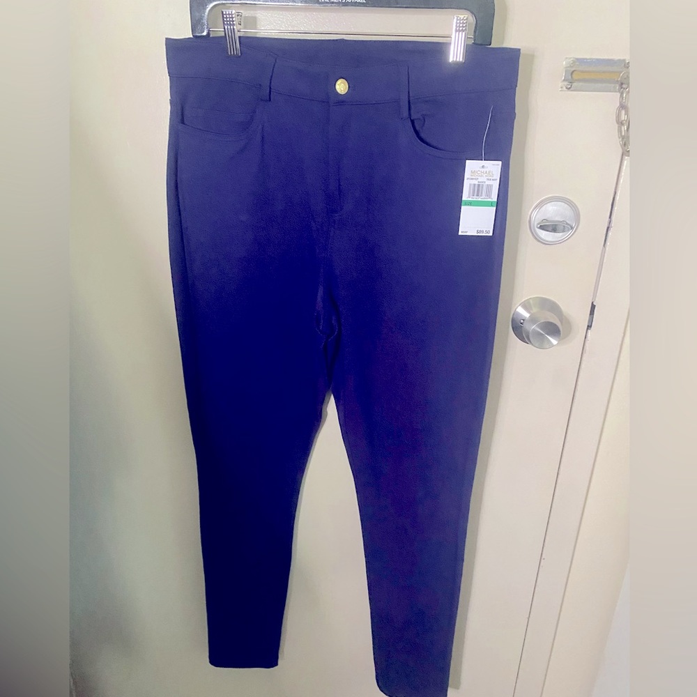 NWT. Women’s Michael Kors Pants